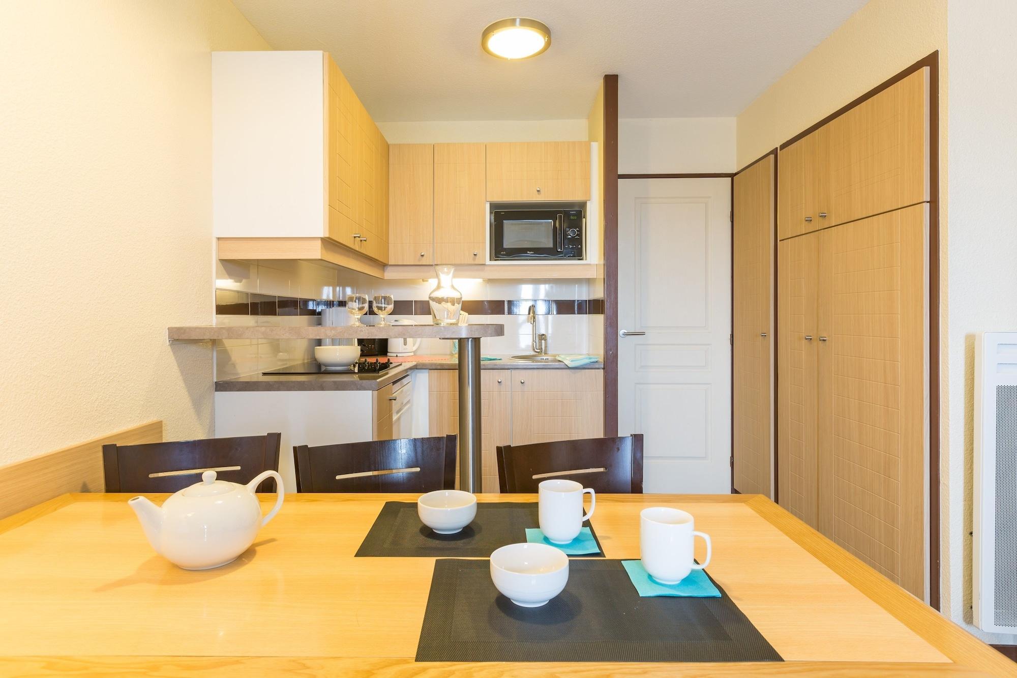 Sowell Residences Le Port Трувил сюр Мер Екстериор снимка